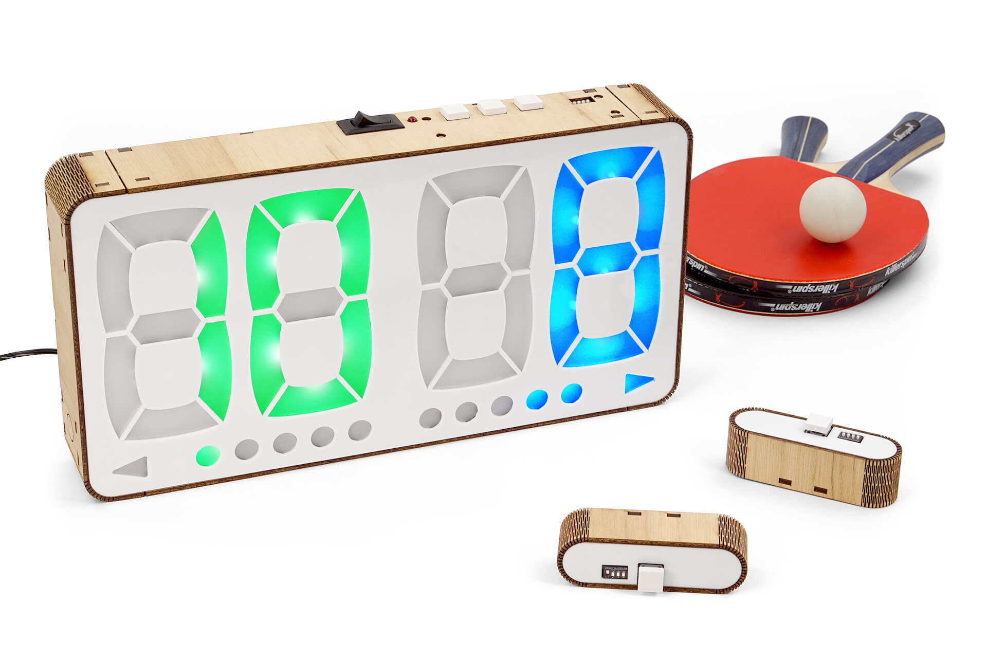 An epic 3/4 view of the digital ping pong scoreboard with paddles.