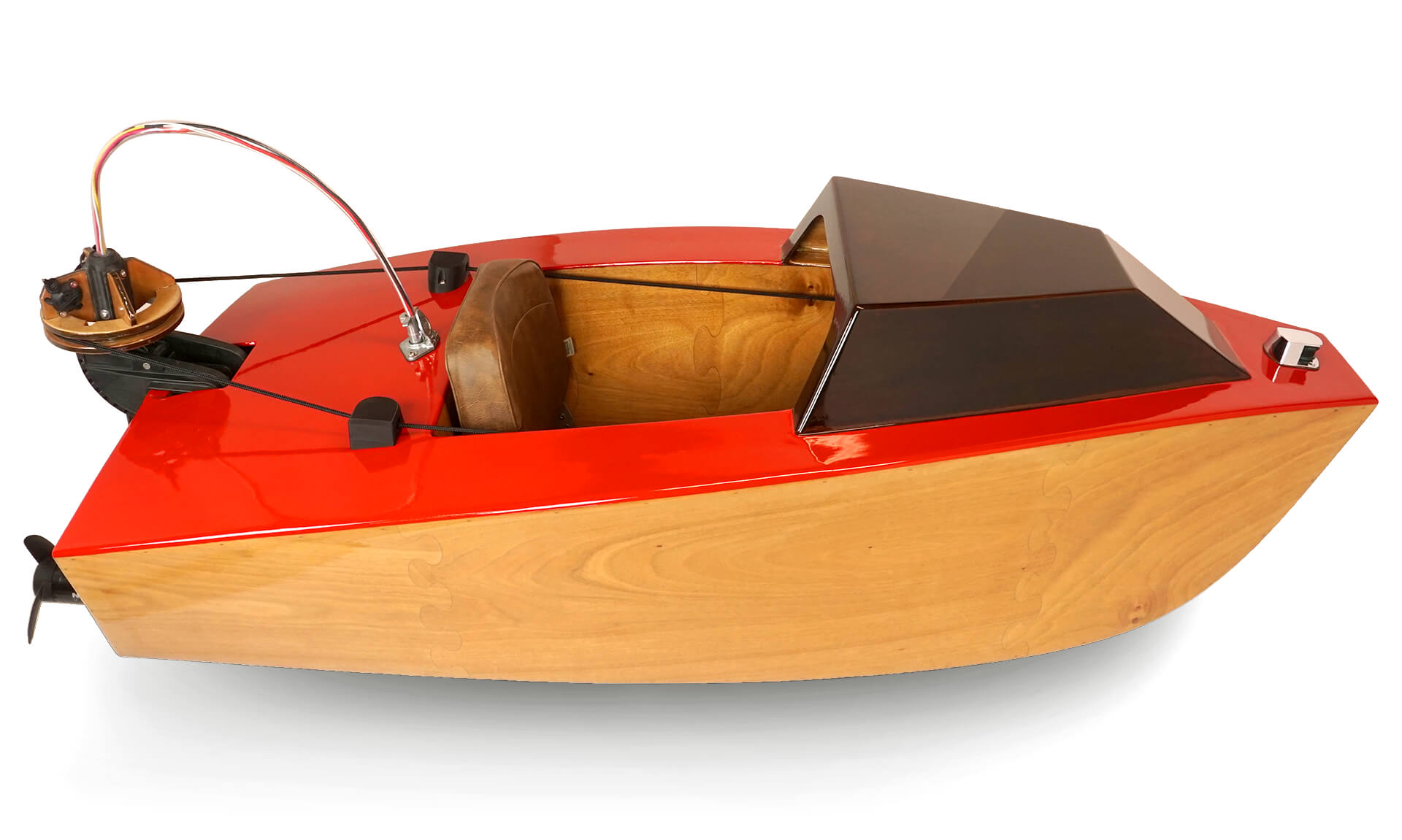 A side / top view of the mini electric boat.